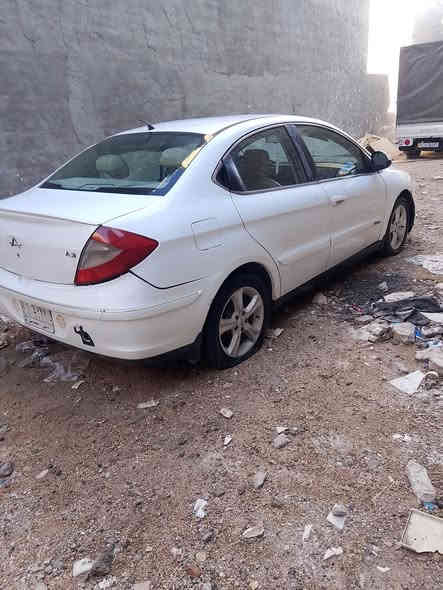 اي اثري للبيع موديل 2013 السعر 20 ورقة رقم الهاتف واتساب ***********
