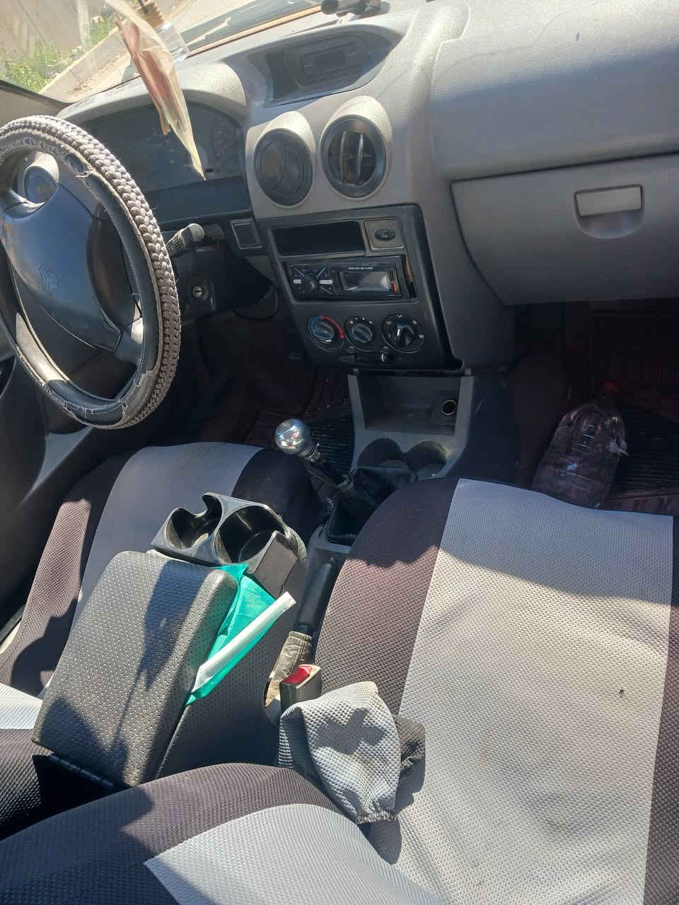 السلام عليكم
سايبا . موديل 2013.
شرط وكالة و.تحويل سيارة اسم اخوي 
سنوية تنهي شهر ثامن مشروع وطني اي مكان تتحول
عليها هيئة 250 الف فقط
سعرها 30 $ بيها مجال 
بيها كابون بانزين . كير محرك شرط محرك معمر جديدة محرك مازدة قطارة مال بانزين 
مكاني الموصل مشيرفة اولى 
***********
