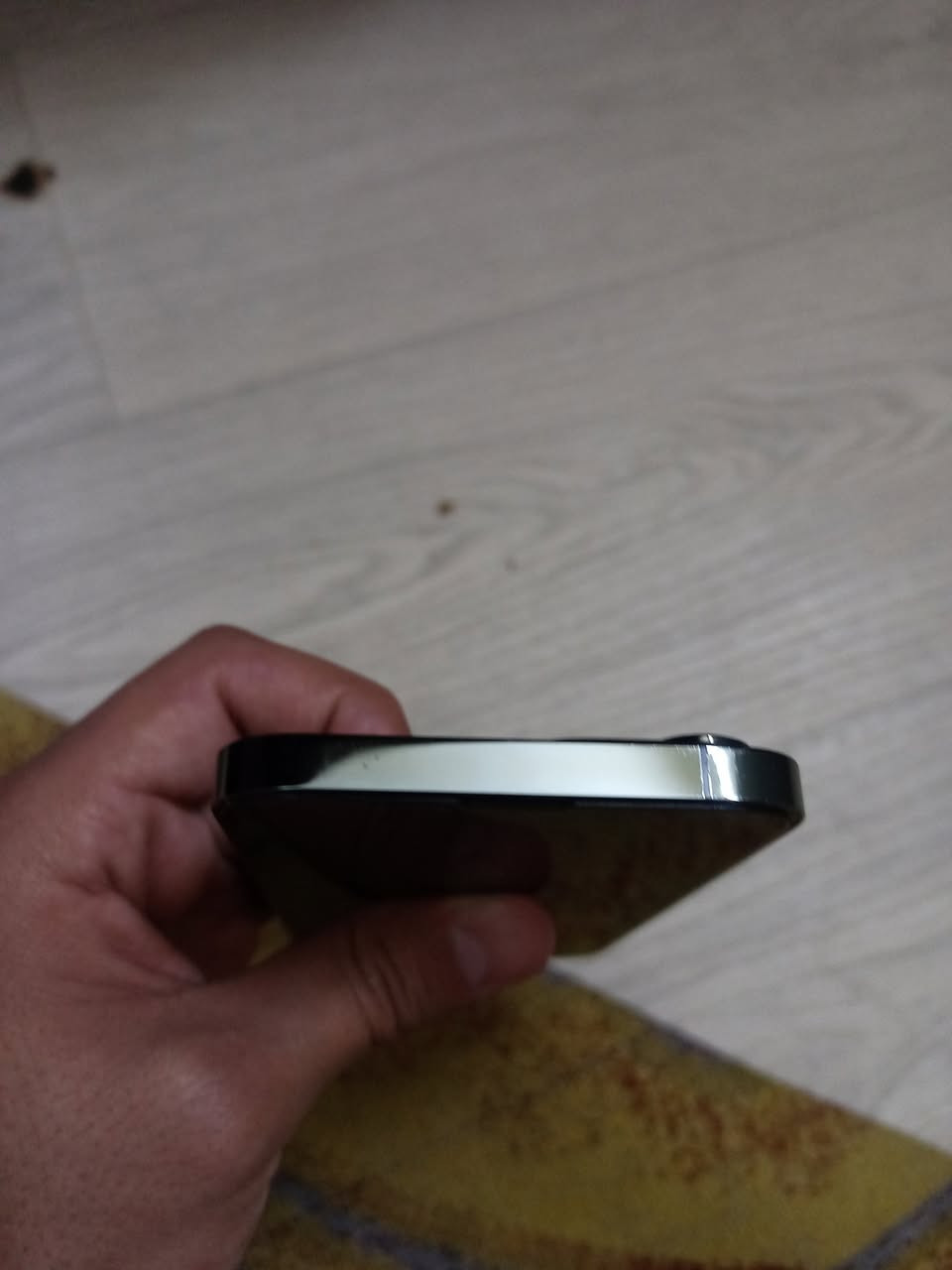 ايفون 13 برو ماكس، لون زيتوني 
جهاز مكفول ما بيه اي قطعة مستبدلة 
الذاكرة 256
البطارية 78%
حيل نظيف، نظافته 92%
السـعر 662 الف و بيه مجال 
المكان منصور


**إذا كنت صاحب هذا الإعلان وتريد حذفه لأي سبب، رجاءا أرسل رسالة إلى الدعم الفني**