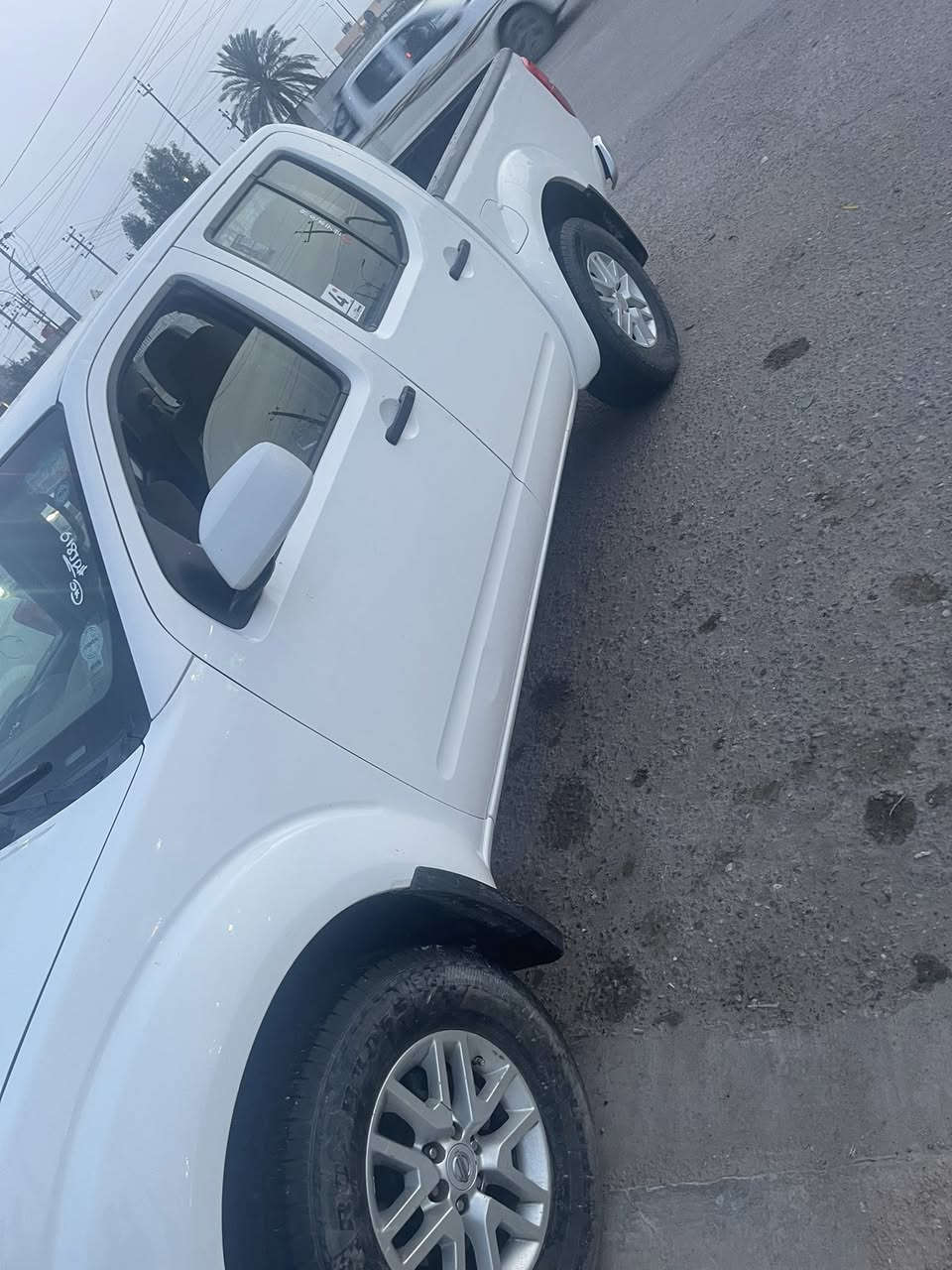 السلام عليكم فرونتيرا  2016 كفاله كير ومحرك تبريد تدفئه تحكم ستيرن ارضيه جلد درجه اوله  رقم سليمانيه  الجديد ل 29 تريد وكاله تريد تحويل  ضرر قطعتين جاملق وبنيد السياره نضيفه متعوب عليه عنوان البصره متواجد ماسنجر
سياره جاهزه ما بيه نقص بيع او مراوس بفرونتيرا  احدث هايلوكس   للبيع 140. وبيه مجال استفسار اكثر الاتصال 

***********
