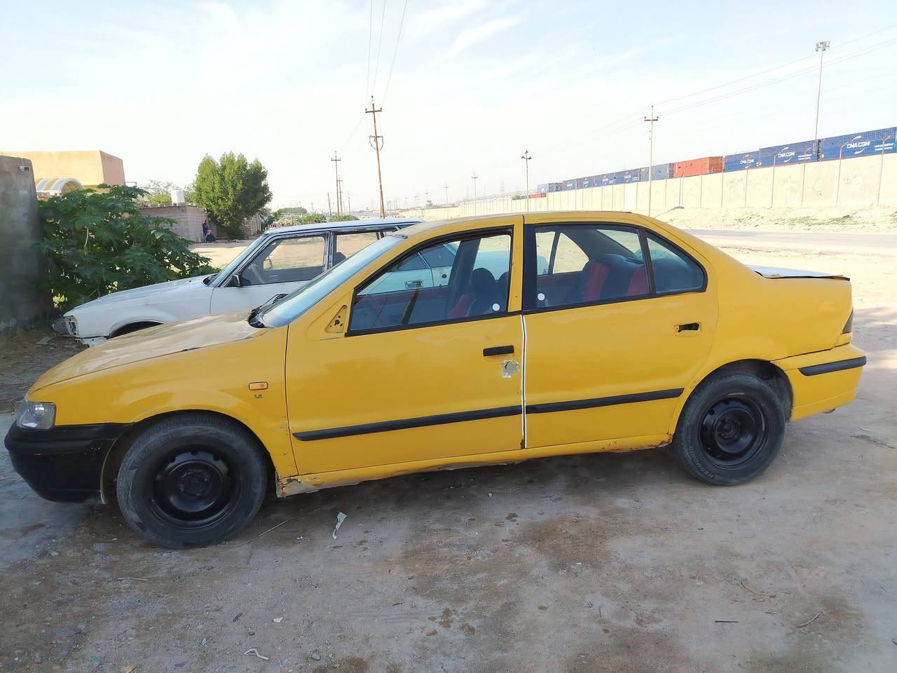 السلام عليكم سمند ميدل 12بسمي  سنويه 27مصفره سياره  مكينه وكير كفاله تبريد شغال تخم تاير جديد  سعر 25بيه مجال بصره ام قصر *********** متوجد ع النت
