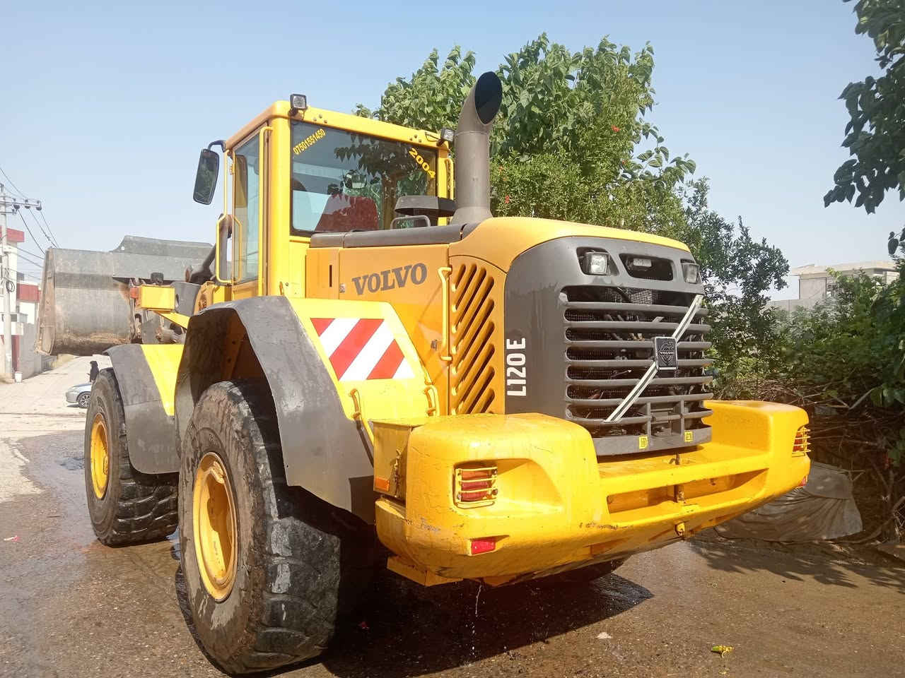 L120E2004منفێست 0 
***********
