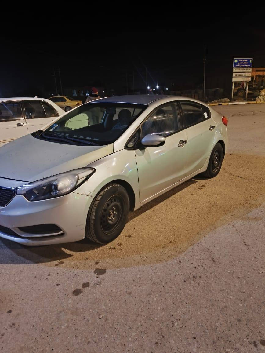 سيراتو موديل 14 للبيع رقم دولي جديد بسمي تحويل ثاني يوم كير مكينه حداديه تخم تاير تبريد كله ع الشرط سياره جاهزه من كلشي سعرها 110 وبيه مجال  اي استفسار اتصل *********** مكان السياره الهلال
