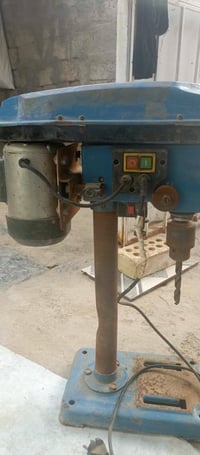 للبيع ثقابة كهربائي نظيفه مكان بغداد مثل الصور وتفاصيل والسعر اتصل بال...