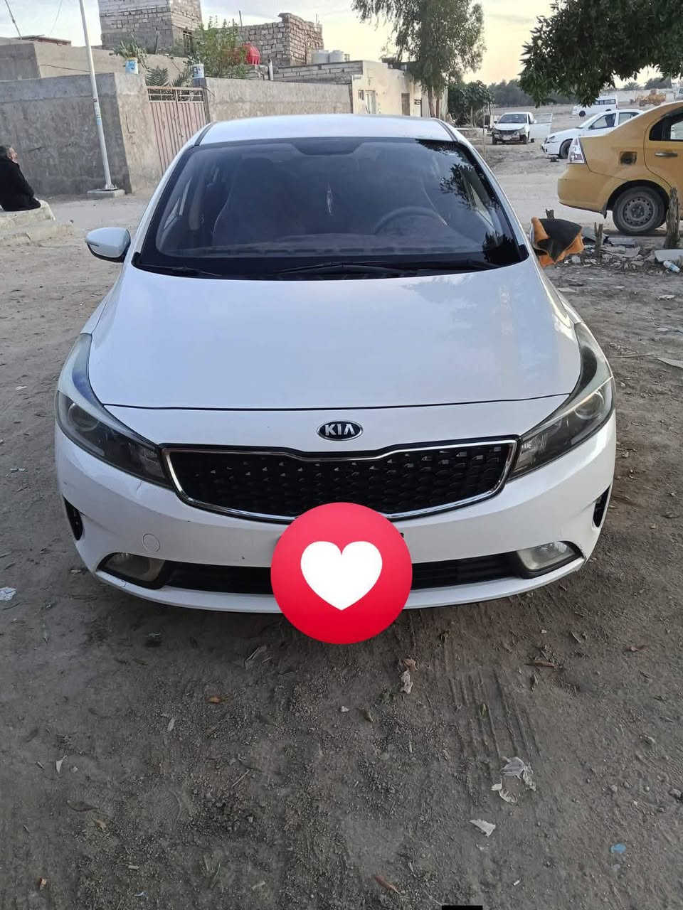 سياره سيراتو 2017مكفوله كفاله عامه عدا حالوب قليل في القماره قليل
السياره ماشيه 150 مال جناي
رقم اربيل انكليزي 
السعر/132$ بيه مجال
الرقم/
‏‪***********‬‏
الاتصال على رقم اني مكلف بالنشر
