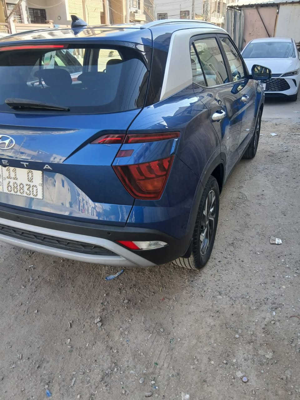 السلام عليكم كريتا 2023 للبيع كفالة عامة من الصبغ والبارد كير محرك صدر تبريد كلة كفالة مواصفات بصمة بنوراما كراسي كهرباء هاند بريك دكمة تشغيل عن بعد وبعد هواي مواصفات مكان السيارة بغداد البياع  وهذا رقمي *********** السعر 155 وبيها مجال
