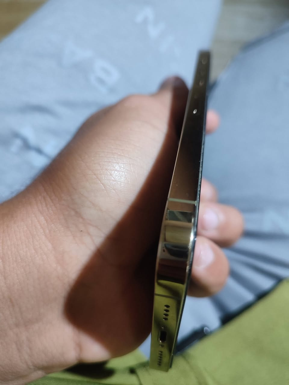 ايفون 12 برو ماكس ذاكره 128
مبدل شاشه اصليه وبطاريه اصليه شرط تمشيك يوم كامل
فيس ايدي شغل صوت اتصال كله شغال نظافه 95%
سعره 375 وبيه مجال
مكاني كربلاء


**إذا كنت صاحب هذا الإعلان وتريد حذفه لأي سبب، رجاءا أرسل رسالة إلى الدعم الفني**