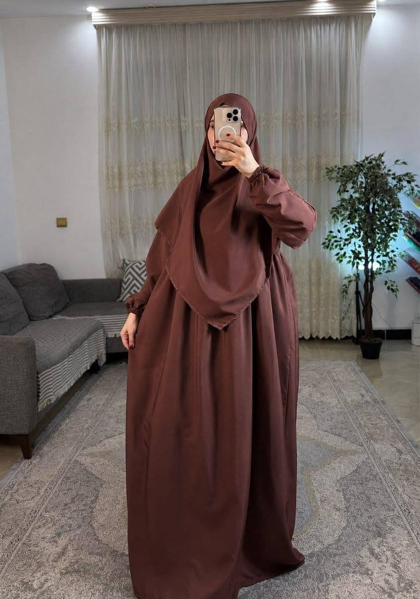 🇮🇶🔥 الجودة عنواننا دائماً 🔥🇮🇶
🎉 وصلت بضاعة العيد 🎉

      وصل الزي الشرعي 🏃🏃 
✨ إذا تدورين على الأناقة والستر بنفس الوقت، فهذا الزي راح يعجبج أكيد ✨
ستايل راقي وترند، مناسب للعمرة، الصلاة، الزيارات، وحتى الاستخدام اليومي 🌸
🧵 قماش سندريلا الأصلي — درجة أولى حرير💯✔️ 
👗 زي شرعي قطعتين
🎨 متوفر بـ 5 ألوان مميزة
📏 فري سايز — يلبس من وزن 60 إلى 90

🏃‍♀️ سارعوا بالحجز قبل النف
🚘 يوجد خدمة توصيل لجميع محافظات العراق ٤ الاف 🚘


**إذا كنت صاحب هذا الإعلان وتريد حذفه لأي سبب، رجاءا أرسل رسالة إلى الدعم الفني**