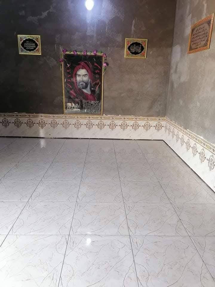 السلام عليكم دارزراعي خلف السجن الاصلاحي ماء كهرباء مجاري قريب على الشارع العام شارع الاسواق الزقوره ٢٠٠متر موبايل ***********
