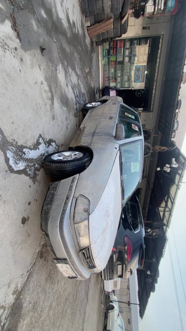 سلاوله هه مولايك هوندا ئارم بلاستيك سليمانى مه كينه به غه زور باكه فول جوانكاريه كاره بايى گشتى ئيشه كات بيويست به وسف ناكات زور جوانوباكه سيعر 13كلا كورينو له سه ر دل كردن شوين سليمانى ***********كورك *********** سوباس بوئه دمين السليمانية, العراق
