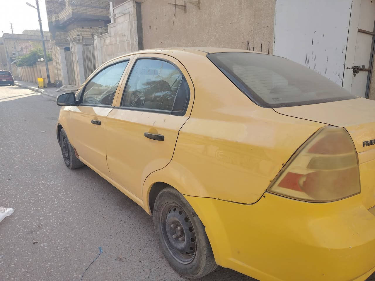 أڤيو 2011للبيع السعر 43وبيهه مجال *********** كير مكينه مكفولات البدي موضح بالصوره راعيه موجود شرط المداور
