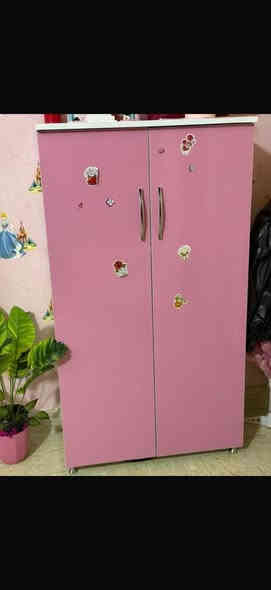 غرفه تركيه للبيع سرير عدد2 للبيع السعر 600 الف وبيها مجال للشراي اني مكلفه بالنشر التواصل ع هذا الرقم ***********
