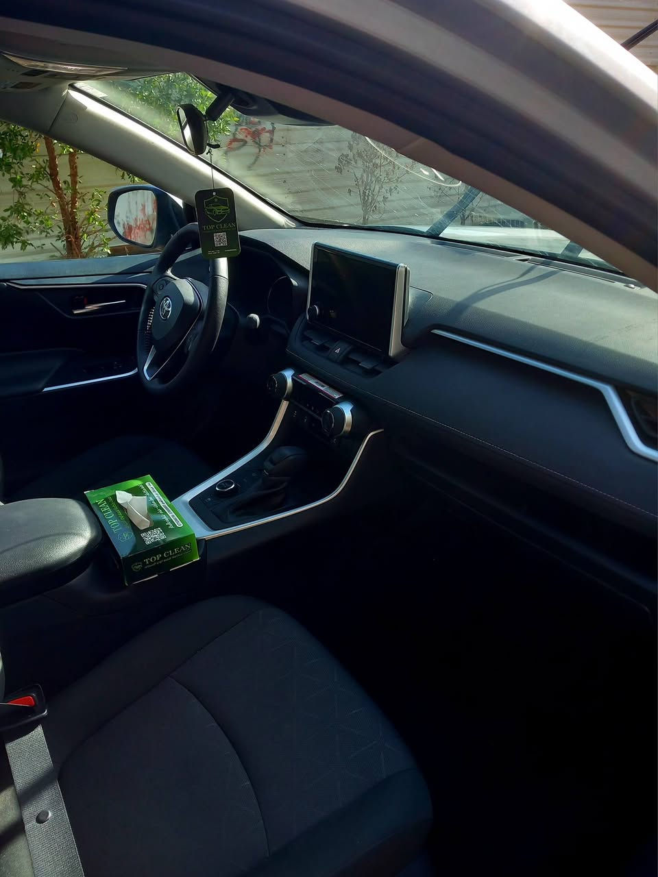 𝐓𝐎𝐘𝐎𝐓𝐀 _ 𝐑𝐀𝐕𝟒 HYPRID-
XLE
𝐀𝐖𝐃

تویوتا رافـــــ4

موديل : 2024

اللون : سلفر

دخول جديد 

رقم بغداد

بجم كبس

عداد المسافة : 10mi

حجم المحرك : 2.5L +
 هايبرد

المواصفات :XLE

فتحة سقف سلايد

كيـــج الكـــترونـــي

‏‎ابـــواب بصمةامامي

‏‎بصمة تشـــغـــيل 

تشغيل عن بعد

‏‎شـــاشـــة كبـــير لمس

شـــاشـــة كار بلي

كــــامــــيرا دوارة

هـــانـــد بـــريـــك بصمة

صندوق كهرباء 

تبريد قطعنين

جام 4 اوتو

اوتو هولد (𝐀𝐔𝐓𝐎 𝐇𝐎𝐋𝐃)

اوتو ستارات(𝐀𝐔𝐓𝐎 𝐒𝐓𝐀𝐑𝐓*)

اوتو ستوب (𝐀𝐔𝐓 𝐒𝐓𝐎𝐏)

رادار امامي (تحديد مسار)

‏‎رادار جانبي (نقاط عمياء)

‏‎رادار خلفي (التحذير من
الاصطدام)

‏‎حساسات امامي360

‏‎حساسات جانبي 

‏‎حساسات خلفي 360

نظام (𝐄𝐂𝐎)

نظام (𝐍𝐎𝐑𝐌𝐀𝐋)

نظام (𝐒𝐏𝐎𝐑𝐓)

تدفئه ستسرن

كشنات مخمل اسود

‏‎مقعد السايق كهربائي3وضعيات

كشنات امامي تدفئة+ تبريد

مثبت سرعة

تحذير عند الخروج من المسار

لايت عالي اوتو

مانع نزلاق

تبريد مناخين منفصلين

اشاير بل مري
‏
(*دفع رباعي*)AWD

‏‎لايتات لـــ𝐋𝐄𝐃ـــد عدسة
 زينون بلادي

‏‎بكلايتات ليـــ𝐋𝐄𝐃ـــد بلادي

السعر المطلوب:275

المكان: بغداد العامرية
للاستفسار: ***********
