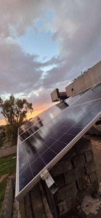 طاقة شمسية • ألواح لونجي 645W • انفيرتر RISING 6kW