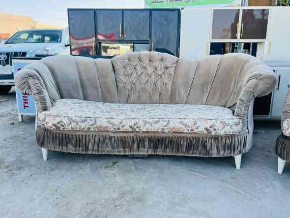 #من_مصر_عاصمة_الاثاث ✅

الى العراق بابل الهاشمية معرض الحربي ابو عبدلله

اكبر معرض ومعمل للأثاث والتخم في بابل

تخم تركي بالة نظافة عالية
السعر ١٦٩  الف كامل 🔥🔥

اسعار جملة الجملة بسعر تكلفة المواد 🔥

يوجد عروض وخصومات خاصة لأصحاب الكميات والحاويات

يوجد تفصال حسب الطلب ورغبة الزبون

يوجد توصيل 🚚🚚

#جديد
معرض الحربي ابو عبدلله لتجارة الاثاث 

#العنوان
العراق- بابل-الهاشميه 
ركن تقاطع البوسعبر ركن تقاطع السياحي

مقابل شركة رأس الخيمة للسيراميك

للحجز ومعرفه الاسعار يرجى مراسله الصفحه

واتساب ☎️
 *********** استاذ حيدر ابو عبدلله
 *********** حسنين الحربي
*********** اسامة السعدي

العنوان على خرائط كوكل ال GPS

https://maps.app.goo.gl/zYtBzz59SsbP1DKt9?g_st=ipc
