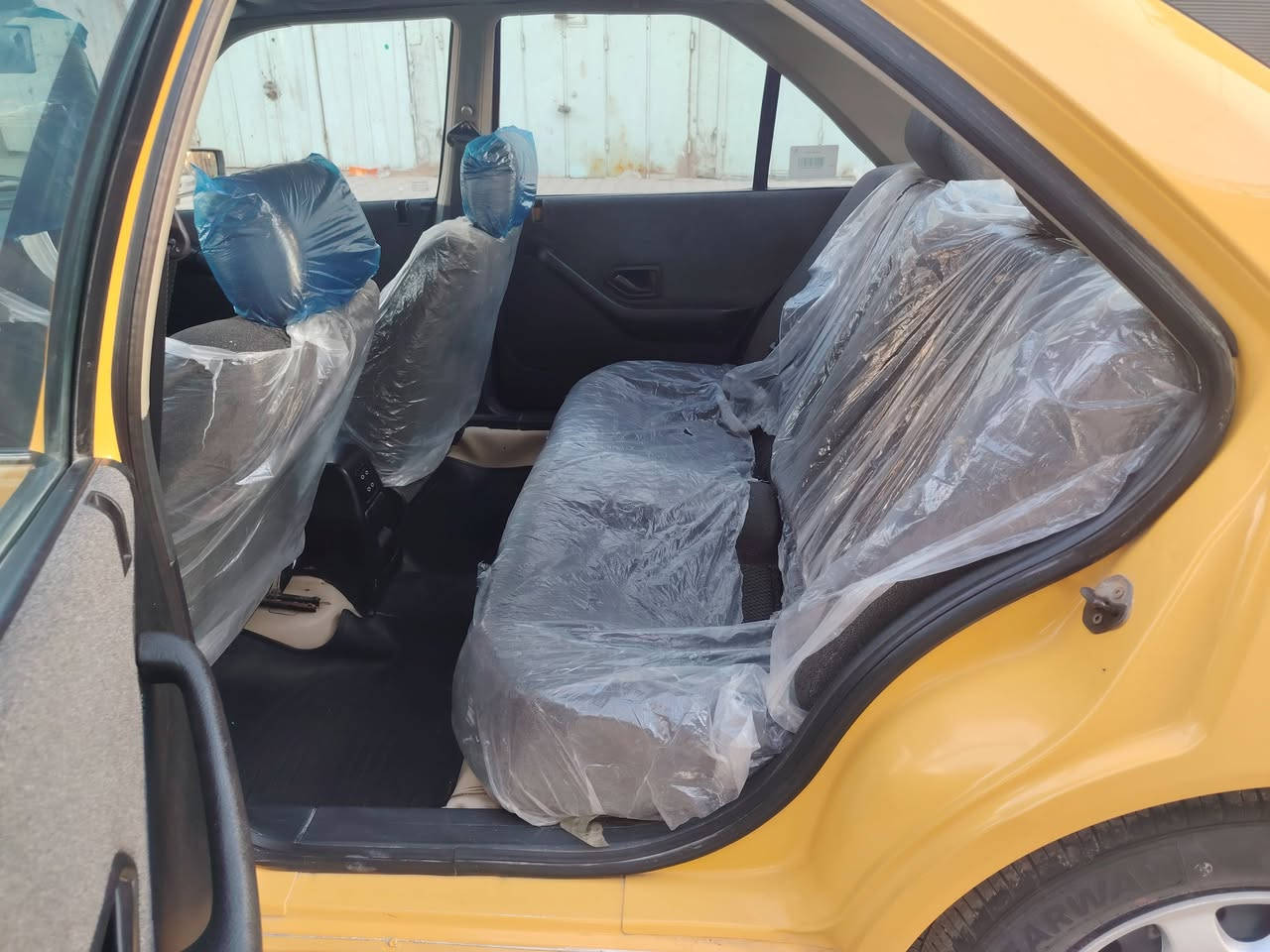 السلام عليكم بيجو بارس 2015 كفاله عامه بيها شبر بالكاملغ الخلفي بارد مكان السياره يا الديوانيه مركز مدينه السعر خاص***********
