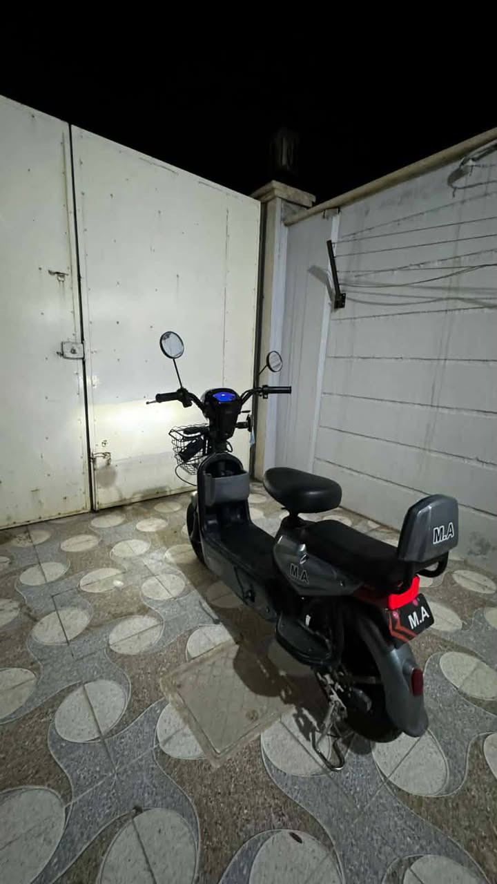 دراجه شحن MA
4 بطاريات 

16 امبير

سويچ نسختين

ملف السرعه 45 

ماطور نضيف 

مستخدم 9 أشهر

بطاريات شركه جديد
 
السعر 300 وبي مجال عنوان موصل جانب الايمن حي المنصور


**إذا كنت صاحب هذا الإعلان وتريد حذفه لأي سبب، رجاءا أرسل رسالة إلى الدعم الفني**