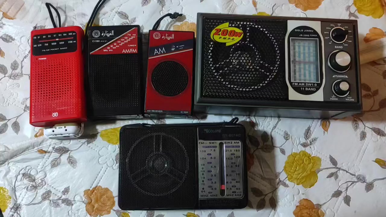 سلام عليكم راديونات انتيكه شلعه كلهن إصليات السعر 250الف العنوان :الديوانية فلكه ستين قرب صيدليه كبسوله لاستفسار الاتصال على هذا الرقم *********** المو شراي لا يتصل تكدر تتصل على الواتساب
