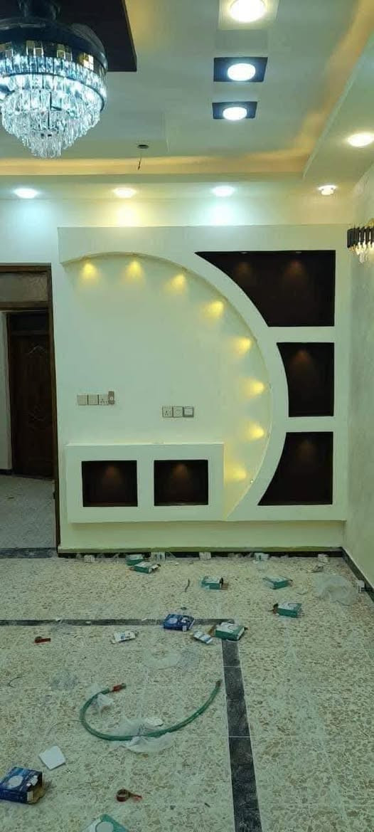السلام عليكم خلفه متفرق سقوف ثانويه جدران ارضيه باركيه جبس بوردكس تقليف جدران كافت انواع الديكوارت ***********
