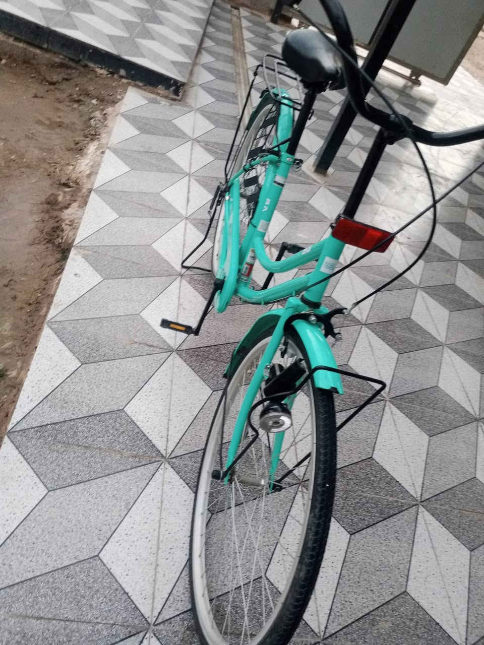 سلام عليكم  باسكل البيع BD حجم 26 باسكل نضيف كلش مديل 22 شهر 3 السعر 135 وبي مجال  العنوان دوانية قرب معمل النسيج الاستفسار ***********
