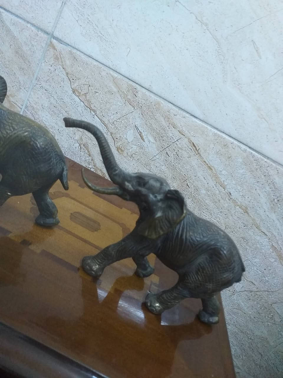 السلام عليكم ورحمة الله وبركاته جبنالكم تحفه فنية من اندر النوادر أحلى فياله مال ايام زمان نظافة عامة عدد ٢ مكان موصل يوجد توصيل كافه محافظات العراق السعر خاص رجاءأ


**إذا كنت صاحب هذا الإعلان وتريد حذفه لأي سبب، رجاءا أرسل رسالة إلى الدعم الفني**