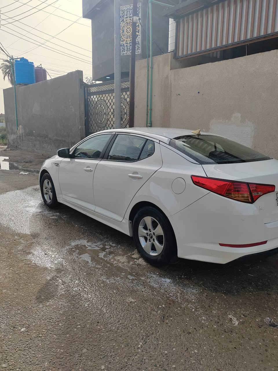 السلام عليكم كيا التيما سياره جديده دخول جديد ادوات تبريد حداديه تخم تاير مكينه كير ويلات كله جديد رقم وسنويه شمالي حساسات خلفيه كامره شاشه نقص ما بيها موديل 2014 غاز ابلاد كصه جنطه استفسار *********** العنوان البصره
