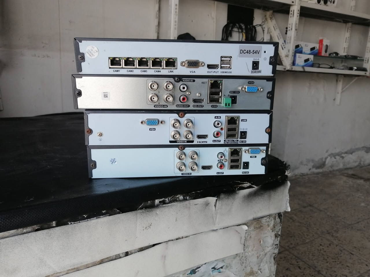 للبيع اجهزة كاميرات شرط الشغل
dvr_xvr_nvr
4جنل 2ميكا
الموقع موصل حي الرساله قرب التفك لايت
يوجد خدمة توصيل 
التواصل واتساب و اتصال 
***********
***********
