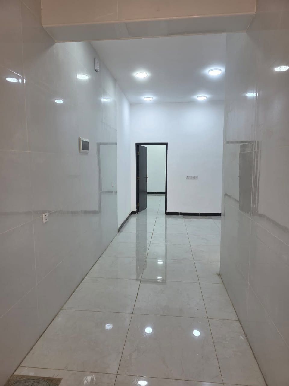 السلام عليكم بيت محمع الرحمن بيت فوول وزيرو بيع مستعجل ب اسمي مباشره ***********ب١٠٢
