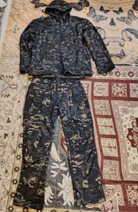 بدله • مقاس XXL • قماش زيتي مبطن