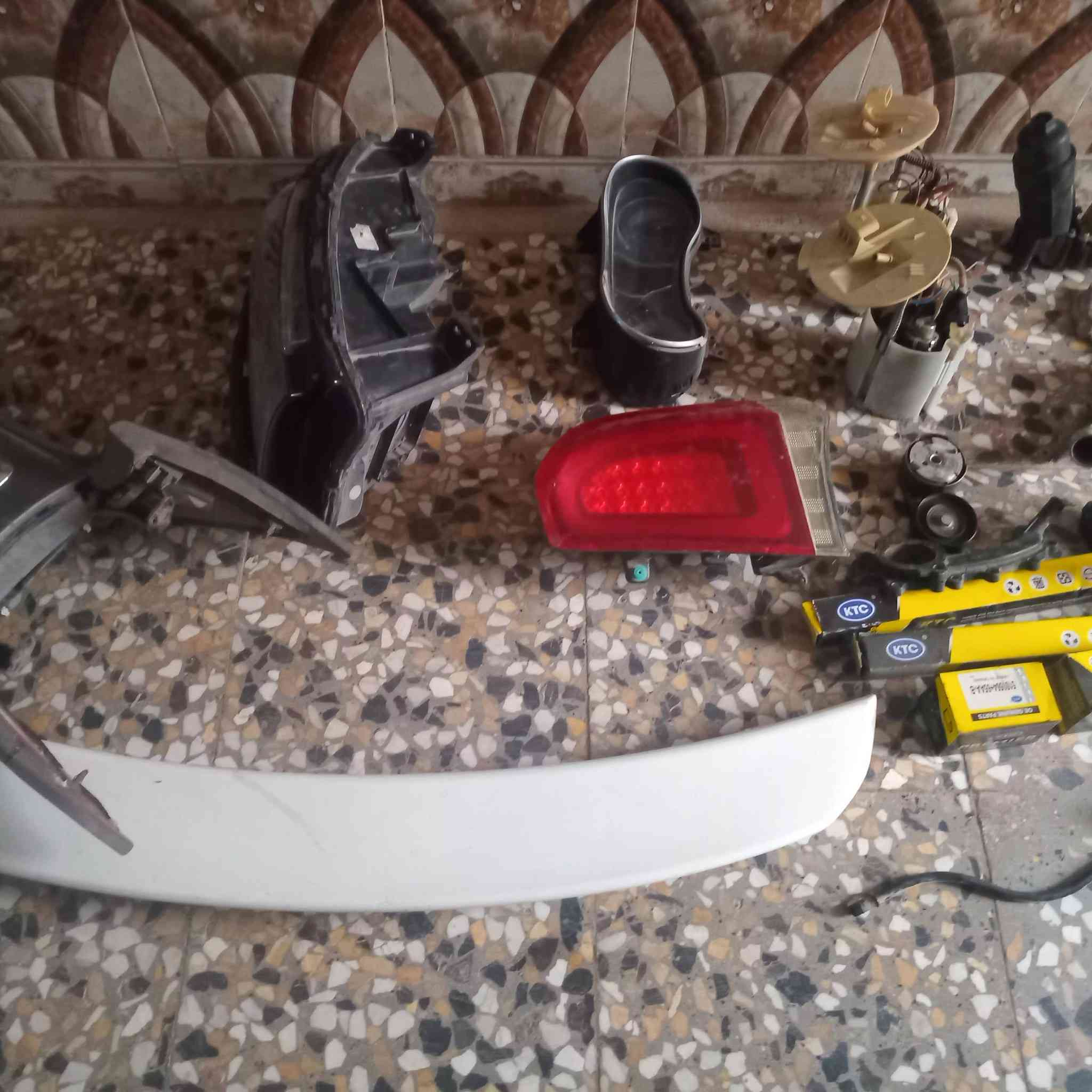 سلام عليكم اخوان عندي خراض جارجر جدددعاميه + فلتر  لكير جديد كشنات حظن    فتحتهن من مكينه عندي جدد خابرني واني خادم ***********
