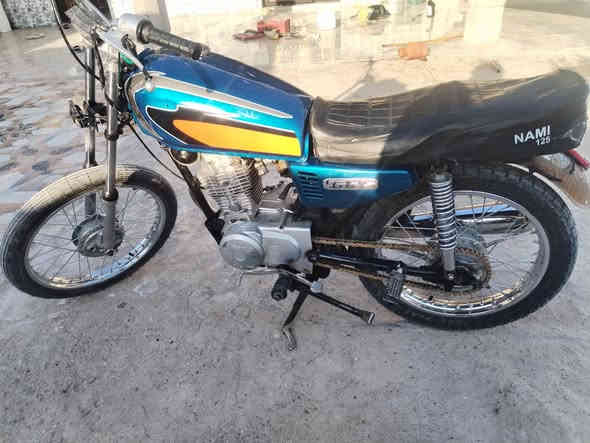 سلام عليكم دراجه نامه شلامجه محرك شلامجه اصلي دبلات جدد تاير كدام ورنكاته كلهن جدد كهربائيات كله شقاله هورن شقال دراجه تخبل ماعوزه اي شي دراجه مال جناي يشهد الله
مكاني بصره سفوان 
سعر 350 وبيه مجال ***********تواصل
