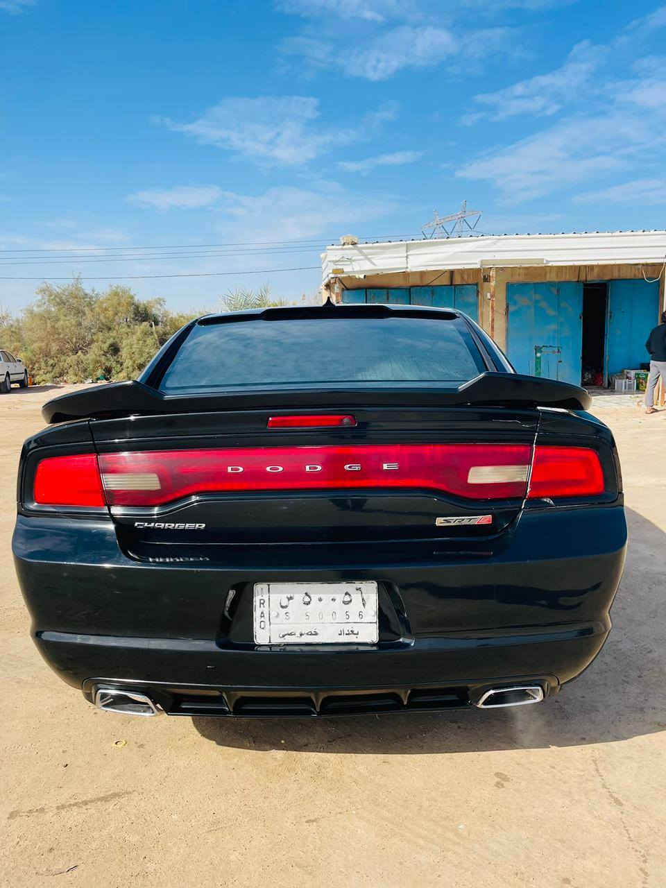 سلام عليكم جارجر للبيع موديل 12 سياره رقم بغداد وبسمي  جاهزه من كلشي فقط جاملغ وبنيد ولباقي كفاله عامه تخم تاير گير مكينه حداديه كفاله عامه المكان الغراف سعر 140 وبيها مجال قليل كلش الاتصال الرقم ***********
