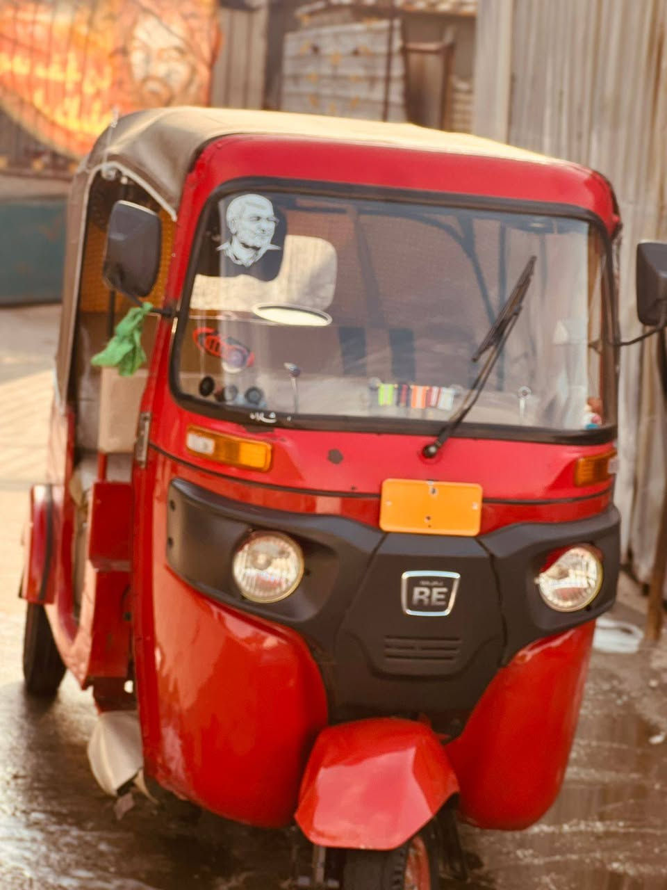 سلام عليكم تكتك البيع موديل 18 مكفوله معمر بس دوس مكينه اكسل كفاله مرقم رقم وسنويه  نكليزي بسمي العنوان بياع رقم الهاتف ***********
