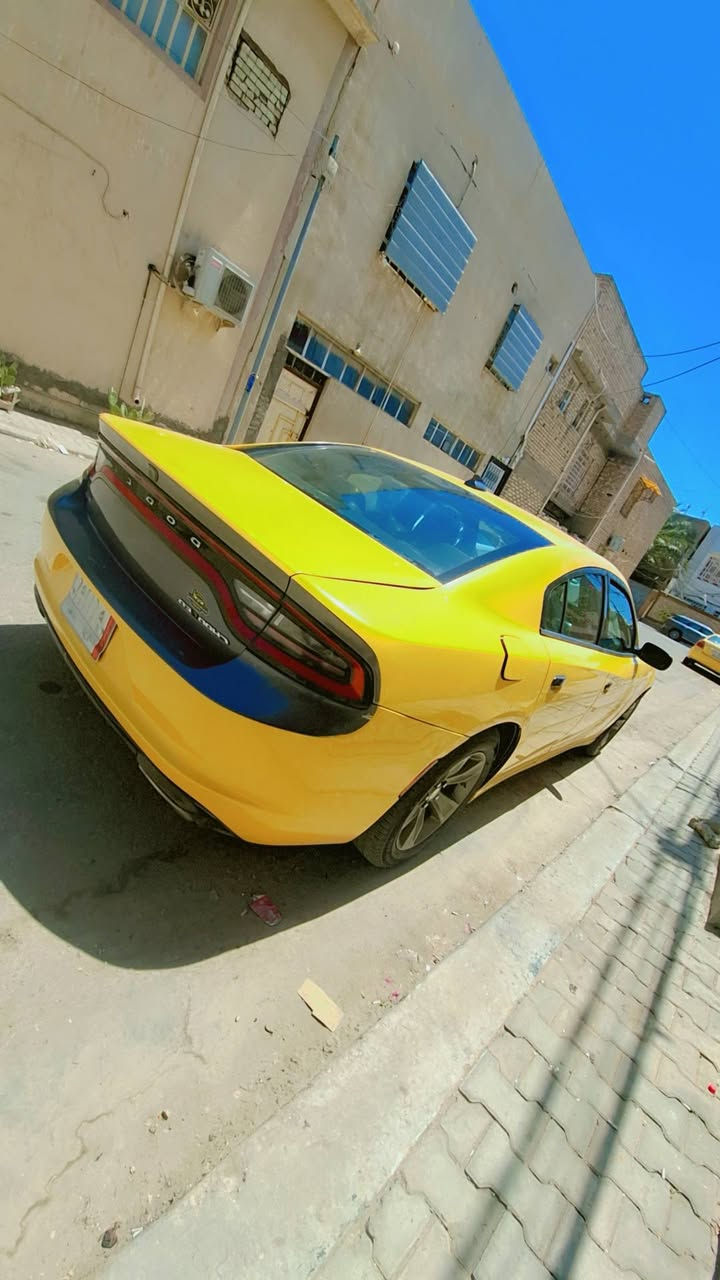 السلام عليكم جارجر للبيع موديل 2015 اصل السعر 150 مكاني نجف باقي التفاصيل عالخاص ***********
