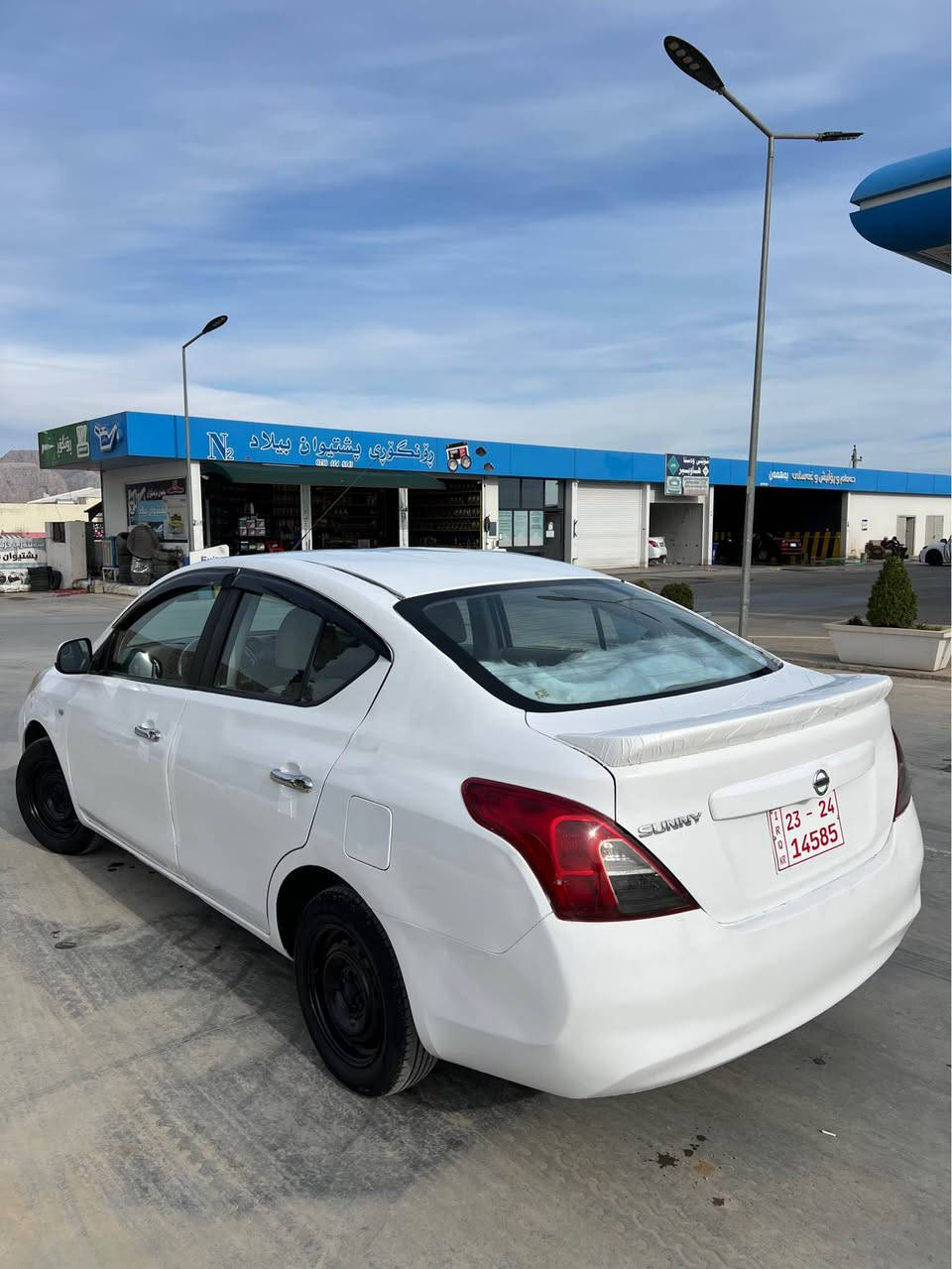 نیسان سەنی لاکشمیبای ٢٠١٢ بڕاوە بڕاوە 🤍📦
سەیارەکی زۆر کەم مەسرەف 
بڕاوەی دوبەیی کامل کامل مەسرەف کراوە
گیررو مەکینە بەشەرت
توندو تۆڵی بەشەر
برێک باستراوە 
تەبرید بەشەرت 
پشتو پێش کەپس 
سقف بەشەرت 
زۆر جوانو بێ مەسرەفە  
بۆ مەڵێ بەرەکەتە 
نرخ ٤٧ گەڵاو مەجال 
زۆرر هەرزانە پارەی ئاڤانتیەکی سلڤەری شفتە نیە 
شوێن -ڕانیە- چوارقورنە
ژ.م ***********
ڤایبەر واتسەئپ رانية, السليمانية
