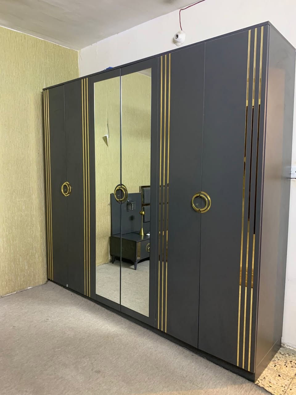 غرفه نوم تركي نفرين 6بيبات السعر450  مع الدوشك للتواصل ***********
