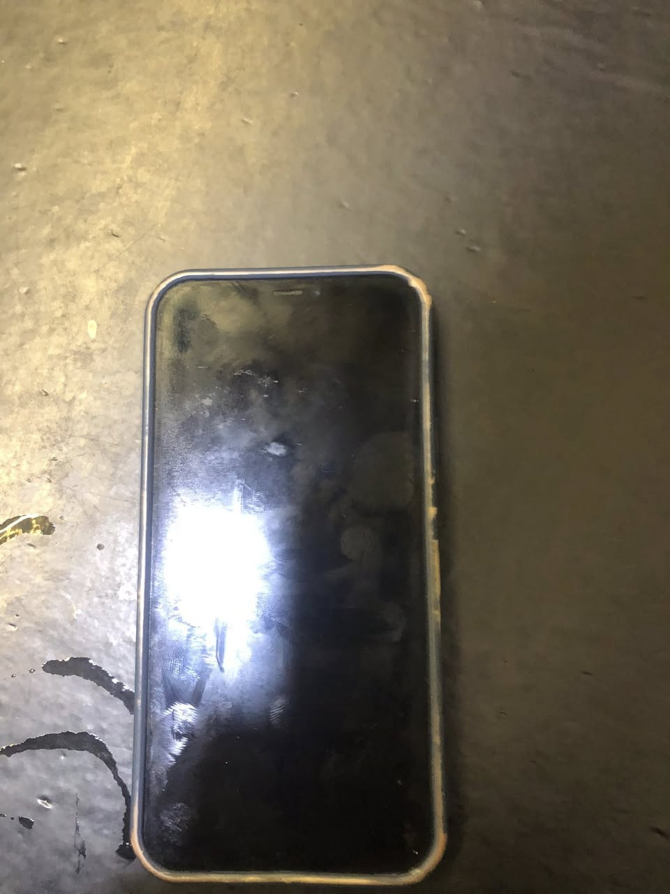 سلام عليكم ايفون 12 برو تليفون كفاله من كلشي  لا بدل بي اي قطعه كله بلاد مكاني بصره القبله ***********
