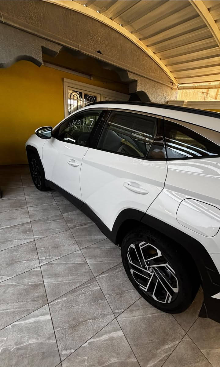 توسان موديل 2025 خليجي اخت الزيرو ماشية 1800 كيلو فقط فول مواصفات عدا بانوراما
السياره كفاله عامه ع وضع الشركه بيها بس هالكسر بالدعامية 

رقم بغداد دولي بسمي تحويل مباشر 

السعر 223$ الشراي يتصل واني خادم والمايشتري يعلق بكلمة طيبه وشكرا 

الرقم ***********

مكان السياره حلة شارع 40
