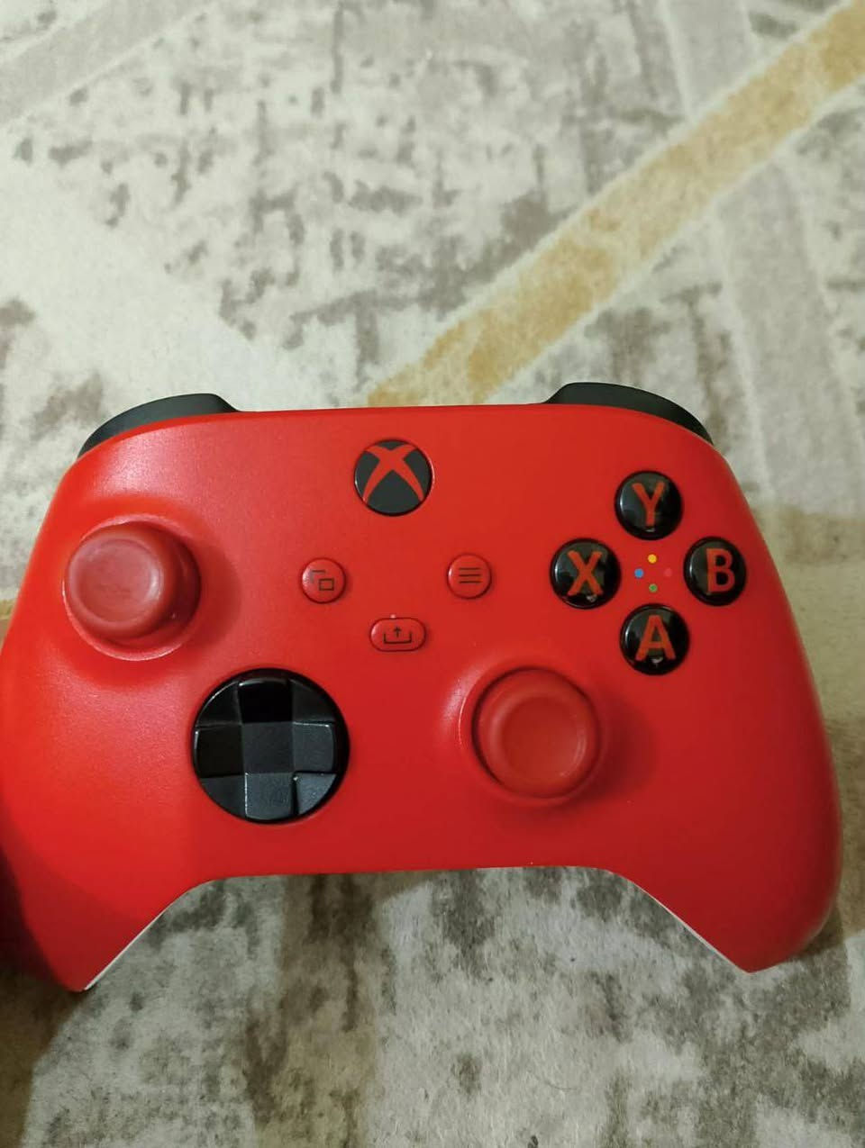 اكس بوكس سريس اكس
الحاله لا مفتوح ولا مصلح 
حجم الهارد تيرا (1000) كيكا
الملحقات كامل ملحقات و جويستك  مع كيبلاته 

السعر 600 الف


**إذا كنت صاحب هذا الإعلان وتريد حذفه لأي سبب، رجاءا أرسل رسالة إلى الدعم الفني**