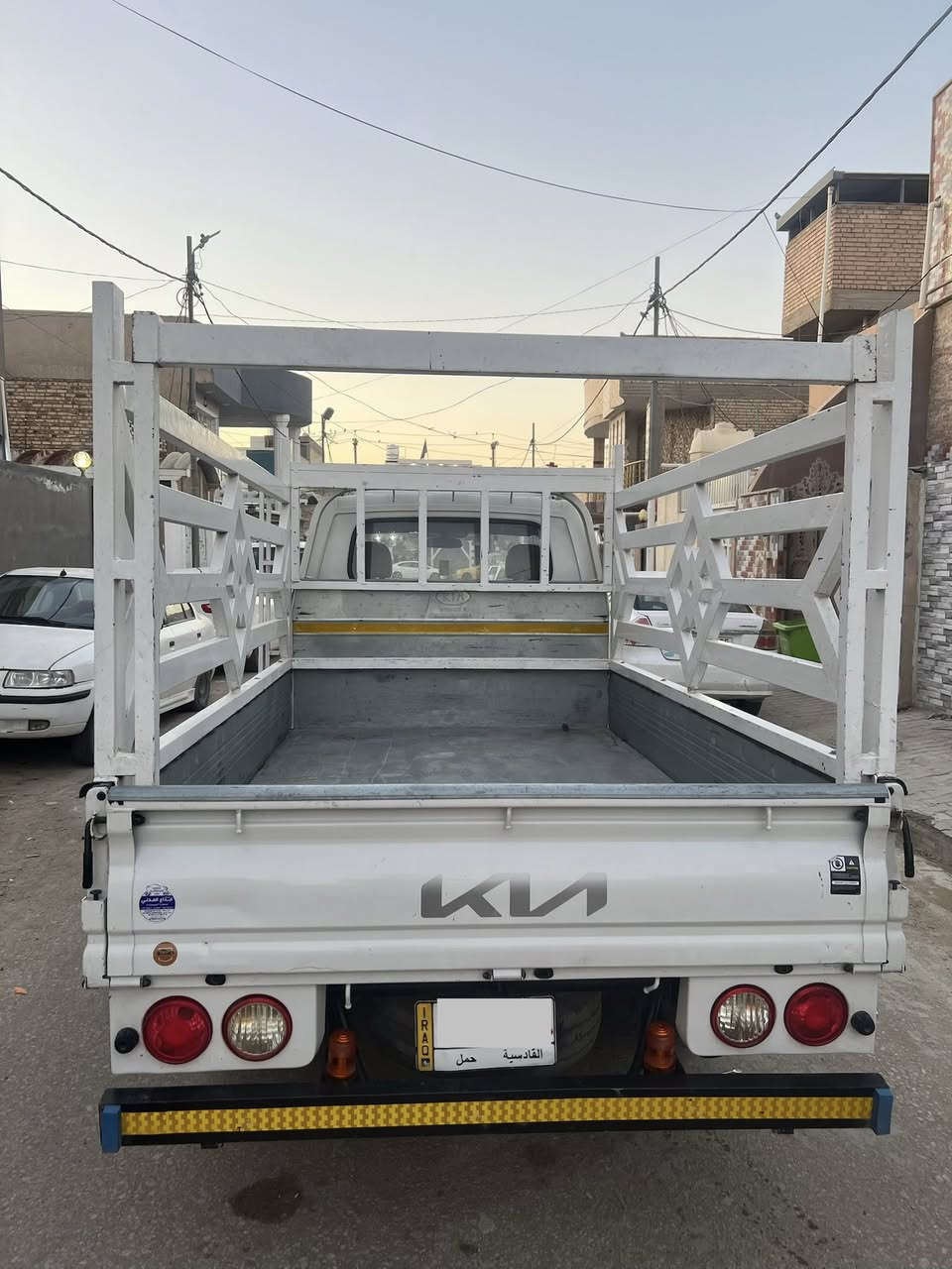 السلام عليكم للبيع كيا بنكو 2700 الموديل 2022 مكفوله كفاله عامه تبريد شغال  ***********
