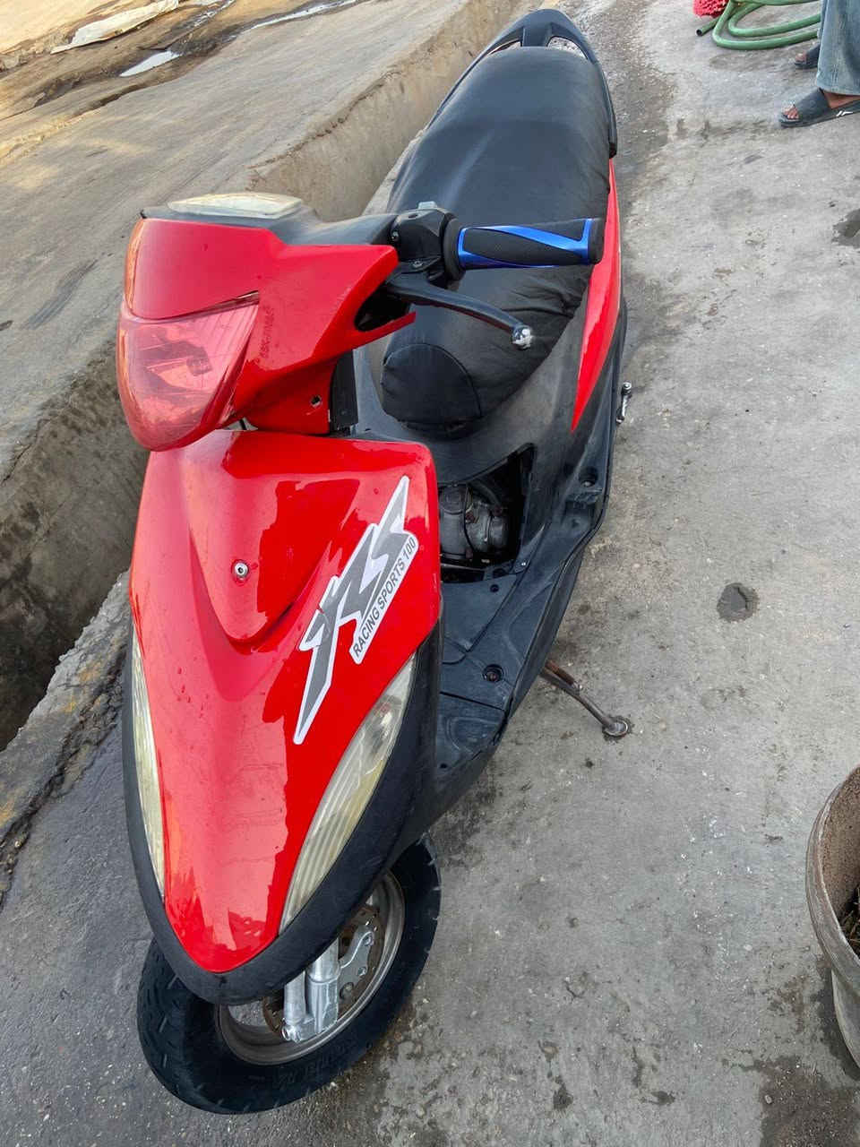 سلام عليكم دراجه ماكس عدل للبيع السعر 400بيه مجال مفتوحه المكان البصره زبير رقم الهاتف ***********بس ويساب
