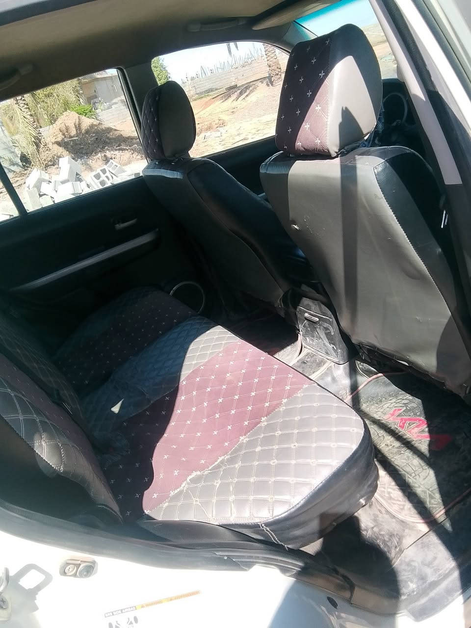 ساسوكي البيع موديل 2007 مكينه وكير خير من الله سيارةمبيه نقص رقم بغداد المكان بغداد   سعر 80 وبيه مجل ***********  بي وتساب
