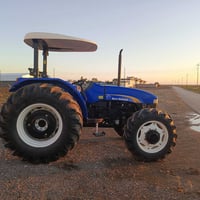 نيهولند موديل 2023 رقم اربيل تحويل مشتغله 2400 ساعه العنوان ديالى ناحي...