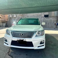 لكزس • لكزس 2009 • لكزس ابيض صدفي • لكزس LX 570 • سيارة لكزس • LX 570 ...