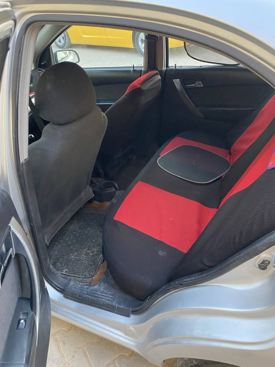 ياالله سلام عليكم افيو موديل 2015  بيه قطعه وحده تبدبل باب سايق شبر صبغ جاملغ امتمي وهلال الدوسه باب صبغ ول باقي كفاله كير مكينه تبريد حداديه تخم تاير 
عارضه 60 وبيه مجال للطيبين اخوكم ابو اسد 
*********** العنوان نجف كوفه
