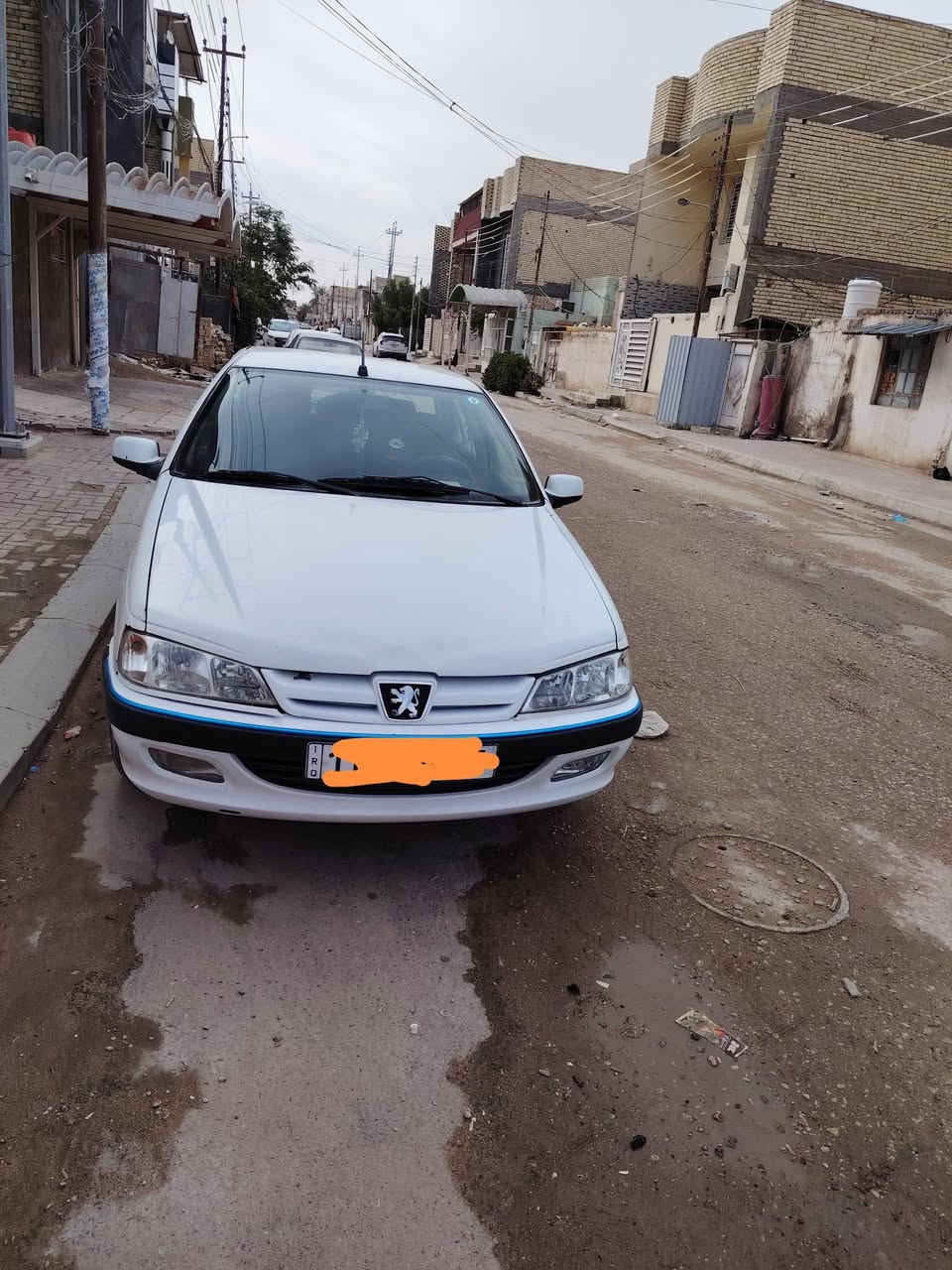 بيجو بارص ابيض
سيارة جاهزة تبريد تتدفئة مكينة ٢٠٠٠ فرنسية التبخير ولاتنقيص الحمد لله 
 ، موديل ٢٠٠٧،رقم بغداد سنوية جديدة ل٣٠ 
السعر ٤٢ وبيها مجال بسيط
***********
