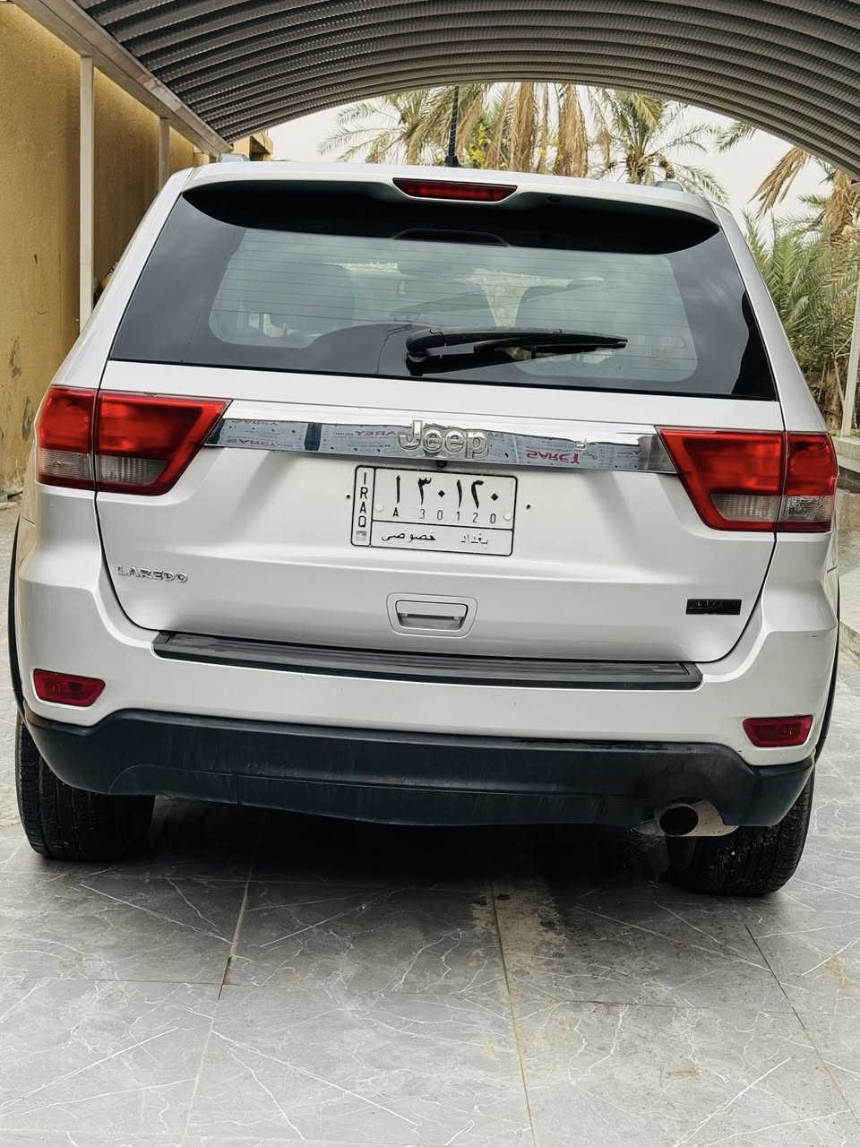 الهم صلي على محمد وال محمد
السلام عليكم 
جيب الاريدو. مديل2012/وارد كندي 
رقم بغداد  مشروع وطني سنويه لل٢٨
 مواصفات حلو. كشن كهرباء بصمه ابواب.  بصمه تشغيل.  سياره بدون ضربه. ما عده جاملق. صبغ فقط  الباقي. كفاله. وشرط السونار سياره جديه   مكينه /٦/٣٦٠٠/كير كفاله تبريد تدفاء كله بشرط  سياره ما ناقصه برغي مال جناي. السعر ١٥٥/وبيه مجال حك الجيه 
***********
