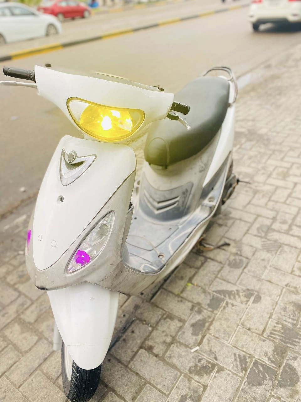 ماكس قجمه ما مفتوحه كفاله عامه دراجه رمبه صارله شهرين من نازله  سلف هندر كهربايات كله شغاله عينه لاياتات سكنات ما مفتوحه سعر 725لعنوان المشراك رقمي ***********
