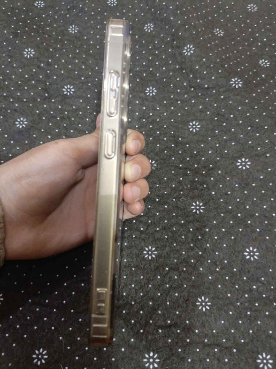 السلام عليكم اخوان جهاز الترا S25 جديد نضافة ١٠٠%سعرة مليون و٢٠٠ هذا رقمي ***********
