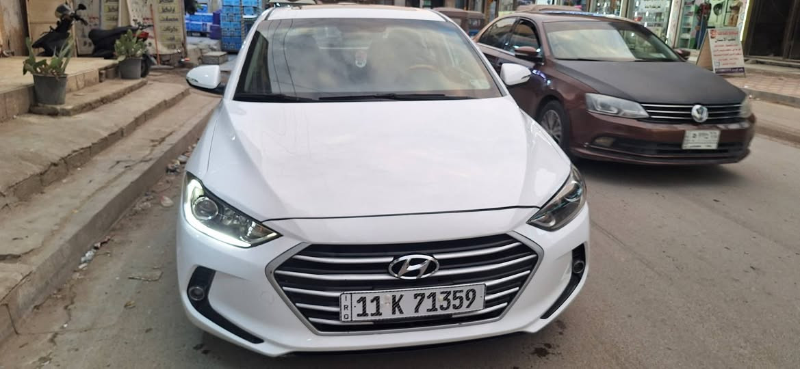 السلام عليكم النتر للبيع موديل ٢٠١٧ خليجي محرك ٢٠٠٠ فول عدا البصمه العنوان الشعله تليفون ***********
السعر ١٢٨ كلشي واضح يمك واهلا وسهلا
